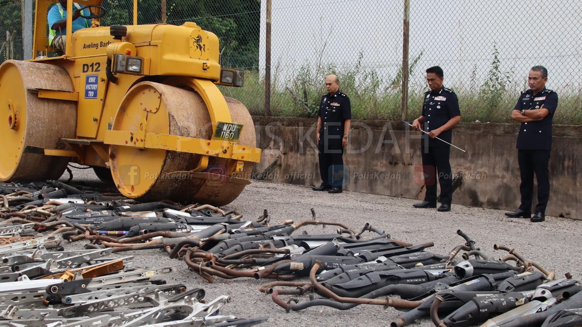 Polis Lupuskan Aksesori Motosikal, Beri Amaran Boleh Dipenjara, Denda.