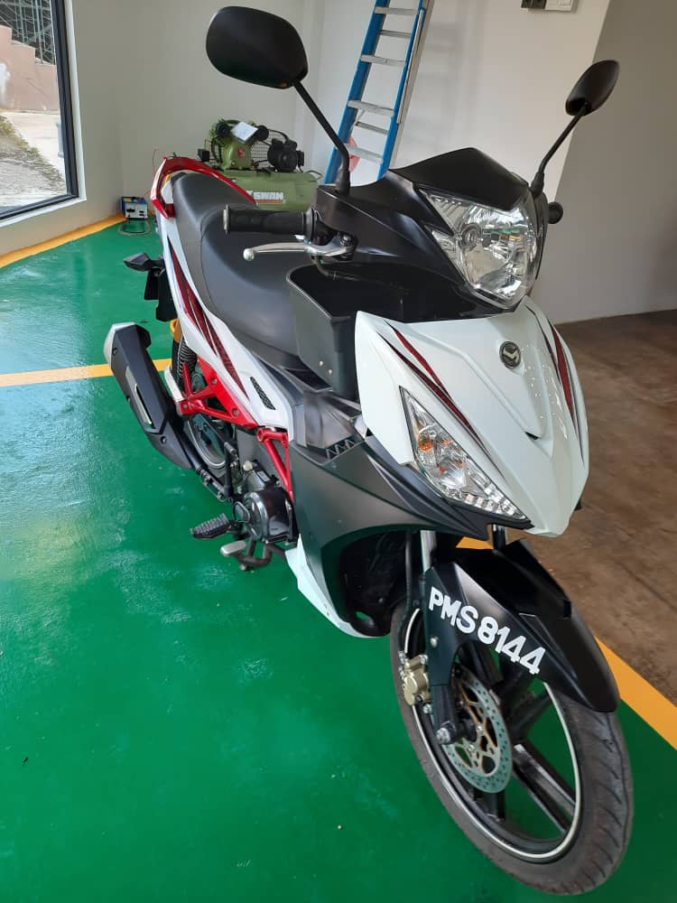 SYM Sport Rider 125 i - Beli Motor SYM Melalui Bidaan Online