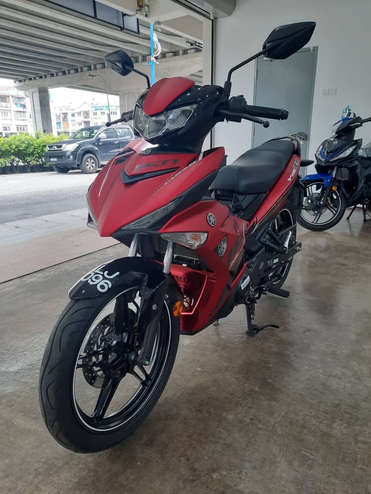 Yamaha Y15ZR - Beli Motor Yamaha Melalui Bidaan Online