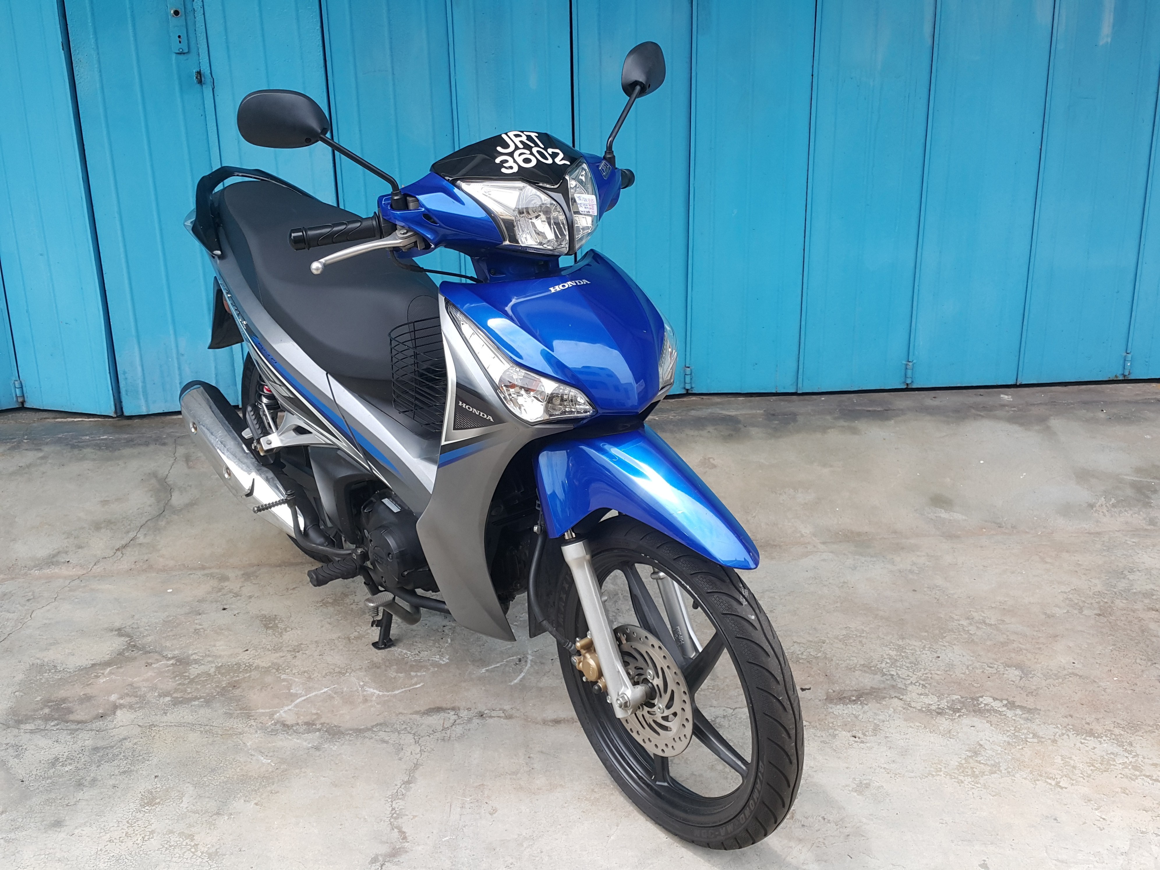  Honda  Future  125  Fi Beli Motor  Honda  Melalui Bidaan Online