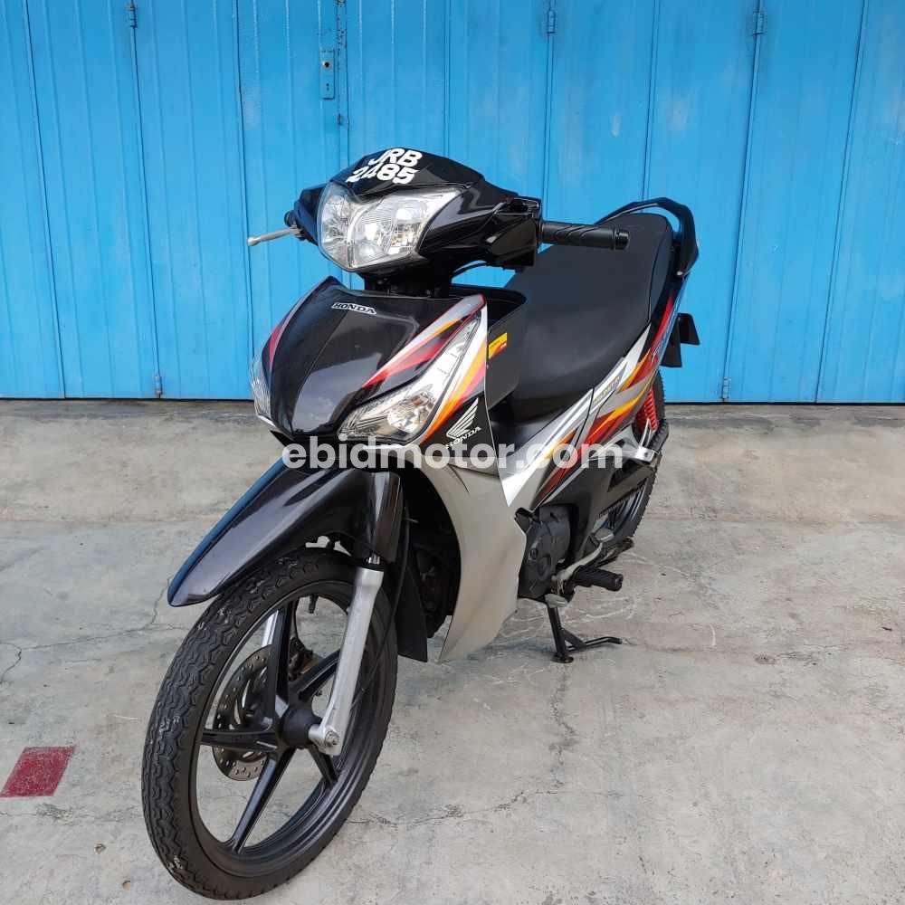  Honda  Future  125  Beli Motor  Honda  Melalui Bidaan Online