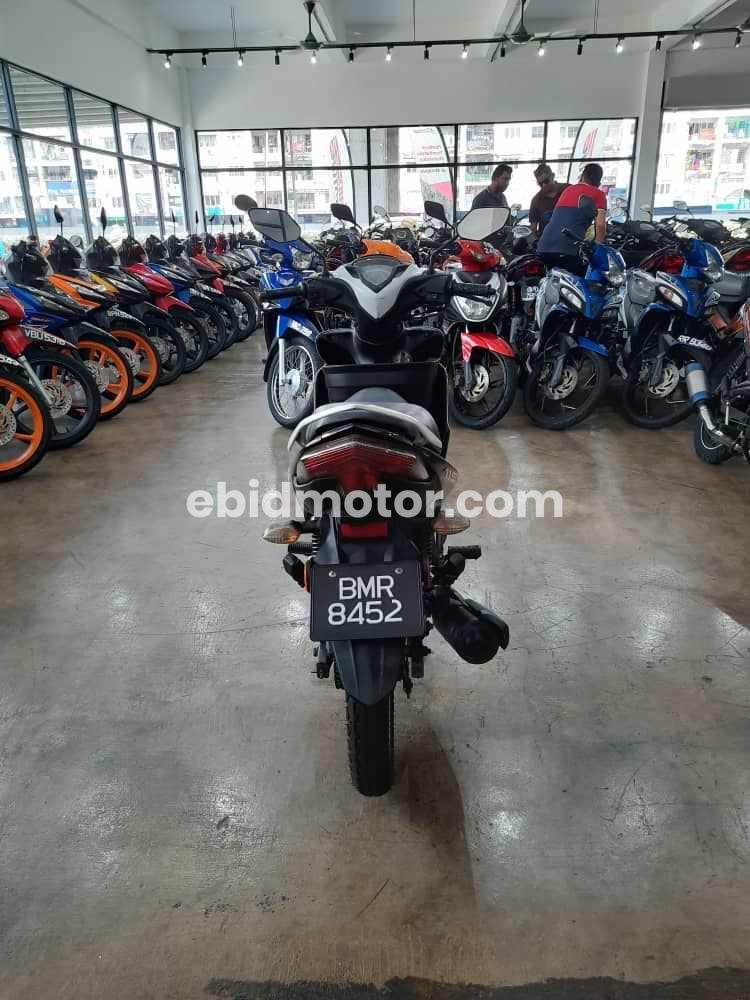 Yamaha Lagenda 115 Fi - Beli Motor Yamaha Melalui Bidaan Online