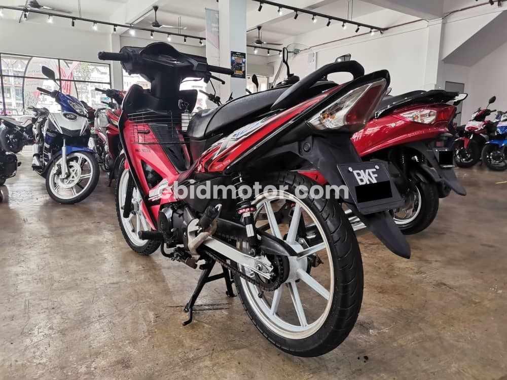 Honda Wave 125 - Beli Motor Honda Melalui Bidaan Online